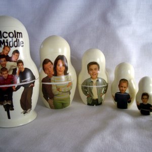 Malcolm in the Middle official Season 3 nesting dolls