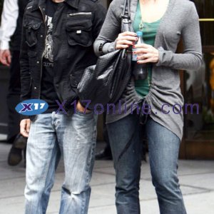 Frankie Muniz & Elycia Marie in NYC