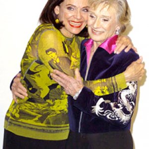 Cloris Leachman (right) and Valerie Harper TV Land Award March 2004