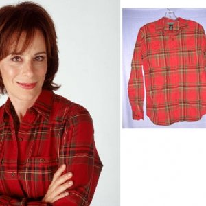 Clothes Off Our Back auction items: Lois' Season 5 shirt