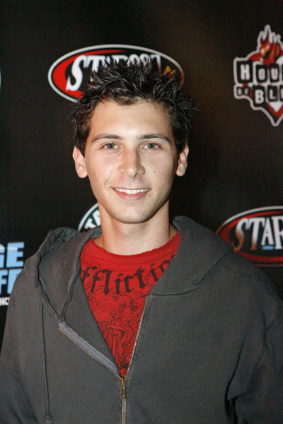 Justin Berfield at Star 98.7's Lounge For Life Concert