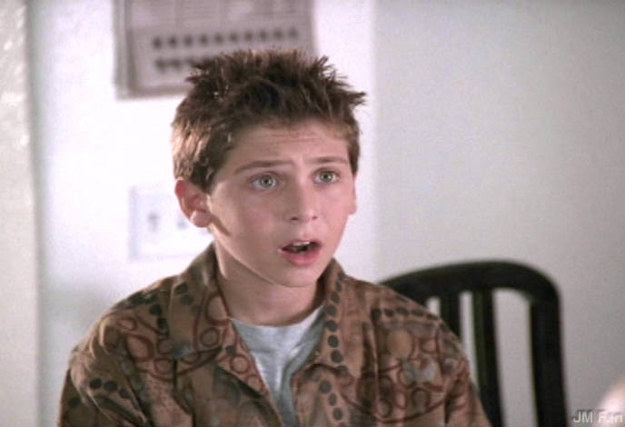 Justin Berfield in 'Mom, Can I Keep Her?' (1998)