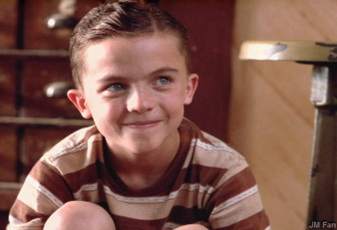 Frankie Muniz in 'My Dog Skip' (2000) screen captures - Malcolm in the ...