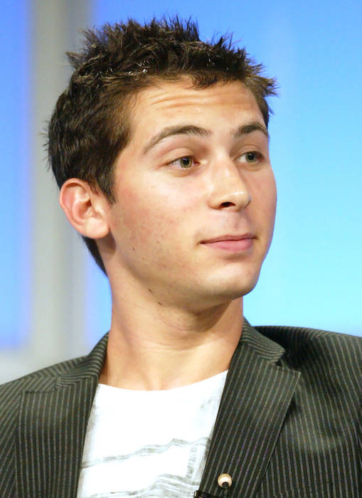 Next photo of Justin Berfield