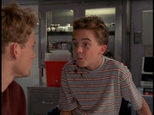 1x03 Home Alone 4 - Malcolm in the Middle VC - Gallery Photos