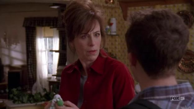 7x16 Lois Strikes Back - Malcolm in the Middle VC - Gallery Photos